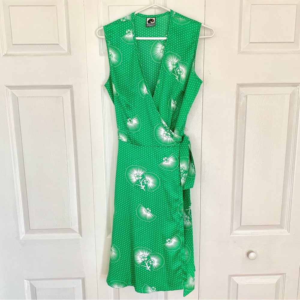 FUNKD Vibrant Green Wrap Dress Women’s Size Medium